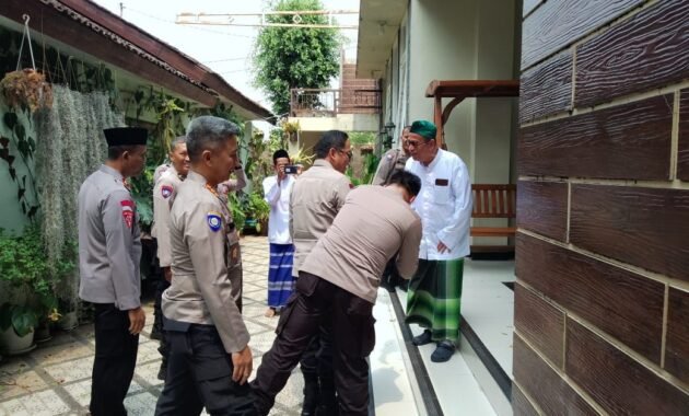 Silaturahmi Tim ONCS ke Kediaman Habib Umar, Upaya Cooling System bersama Ulama