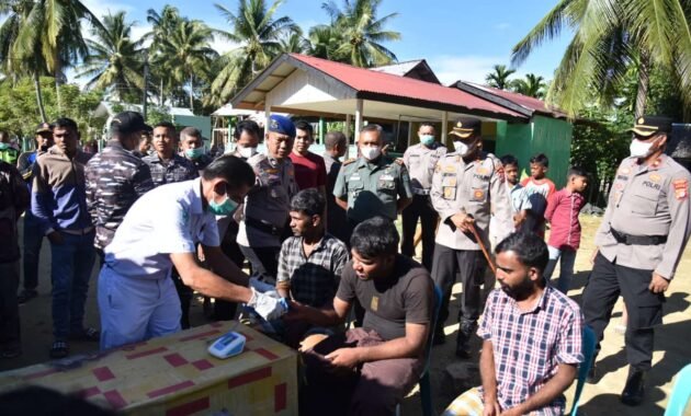 Kapolres Bireuen Cek Warga Etnis Rohingya yang terdampar Dikecamatan Peudada