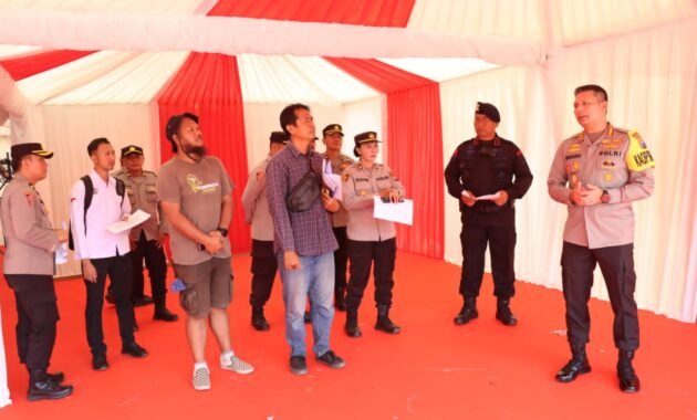 AKABRI 91 Gelar Bakti Kesehatan di Lapangan Rampal