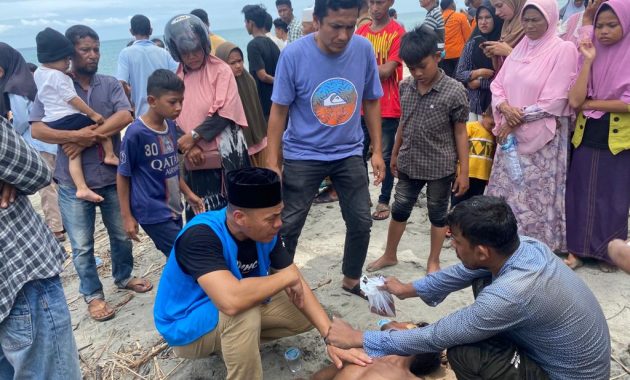 Ratusan Imigran Rohingya Tiba di Bireuen Ditolak Warga