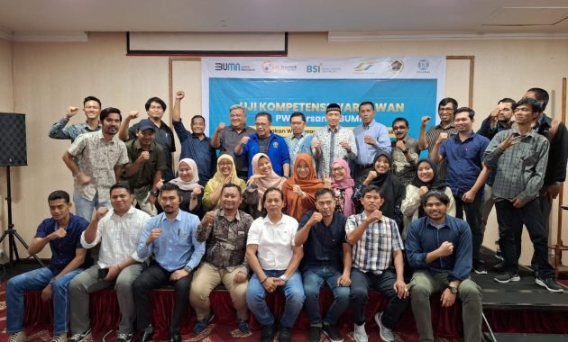 Seluruh Peserta UKW PWI Aceh yang Didukung BSI dan PTPN III Kompeten
