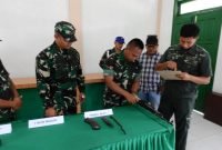 Warga Serahkan Satu Pucuk Senjata dan Dua Granat Peninggalan Masa Konflik.