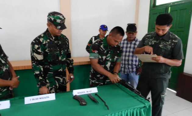 Warga Serahkan Satu Pucuk Senjata dan Dua Granat Peninggalan Masa Konflik.