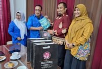 Promosikan Batik ‘Nyan Cap’ di HPN, Ketua Dekranasda Aceh Besar Apresiasi PWI dan IKWI