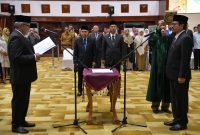 Pj Gubernur Lantik Azwardi Sebagai Pj Sekda Aceh