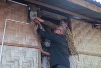 Warga Alue Gintong Aceh Besar Terima Sambungan Listrik Gratis Program Light Up The Dream