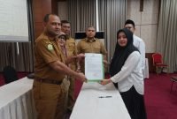 BPPA Serahkan 61 SK Tenaga Kontrak Tahun 2024