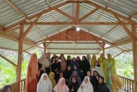 Sambut Ramadhan, Fahmi Ummi Aceh Gelar Pengajian dan Bagikan 100 Al-Qur’an