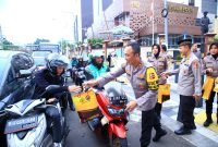 4 Jenderal Polri, Polwan, dan Wartawan Kompak Sebar Kebaikan di Bulan Ramadan