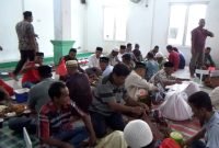 Warga Gampong Rima Keunerum Peringati Nuzulul Quran dengan Buka Puasa Bersama untuk Mempererat Silaturahmi dan Kekompakan