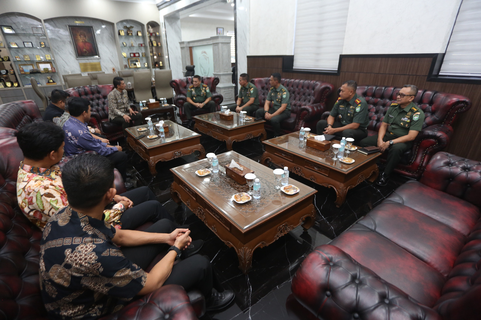 5d9deece-866b-4734-ba1b-7bccbf8a363b Pangdam IM terima Audiensi dari BNN Aceh