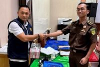 Penyidik Serahkan Tersangka dan Barang Bukti Kasus RS Regional Aceh Tengah ke Jaksa