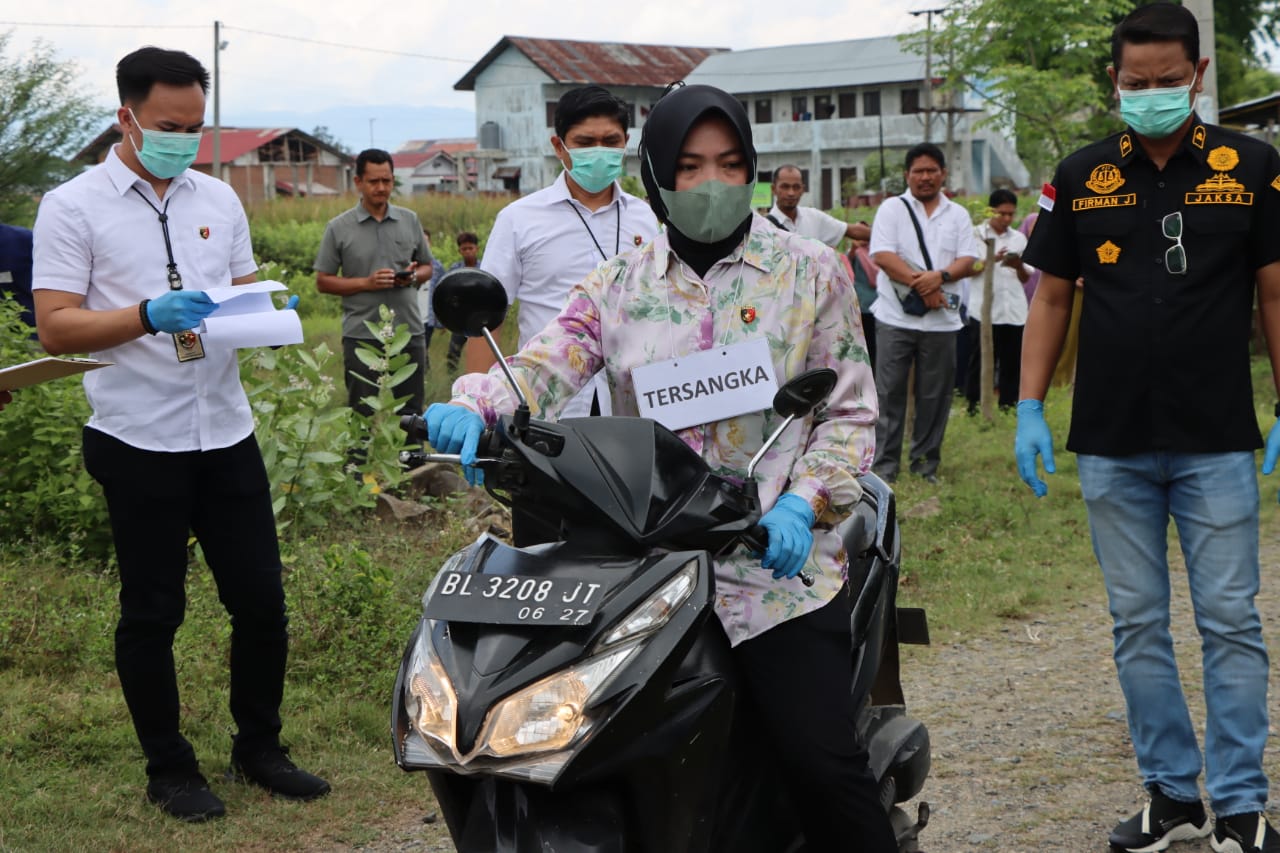 Rekonstruksi Pembunuhan Kajhu, Polresta Banda Aceh Hadirkan Tersangka dan Saksi