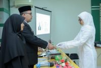 FUF UIN Ar-Raniry Luluskan 37 Sarjana, Mahasiswa Harus Memiliki Akhlah Terpuji