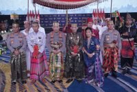 Kapolri Diberi Gelar Adat-Pusaka oleh Dewan Adat dan Kerajaan di Sulawesi Selatan