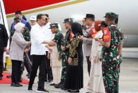 Kapolda Aceh Sambut Kedatangan Presiden Jokowi