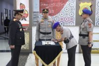 Kapolda Aceh Pimpin Upacara Sertijab Dirpolairud dan Karorena