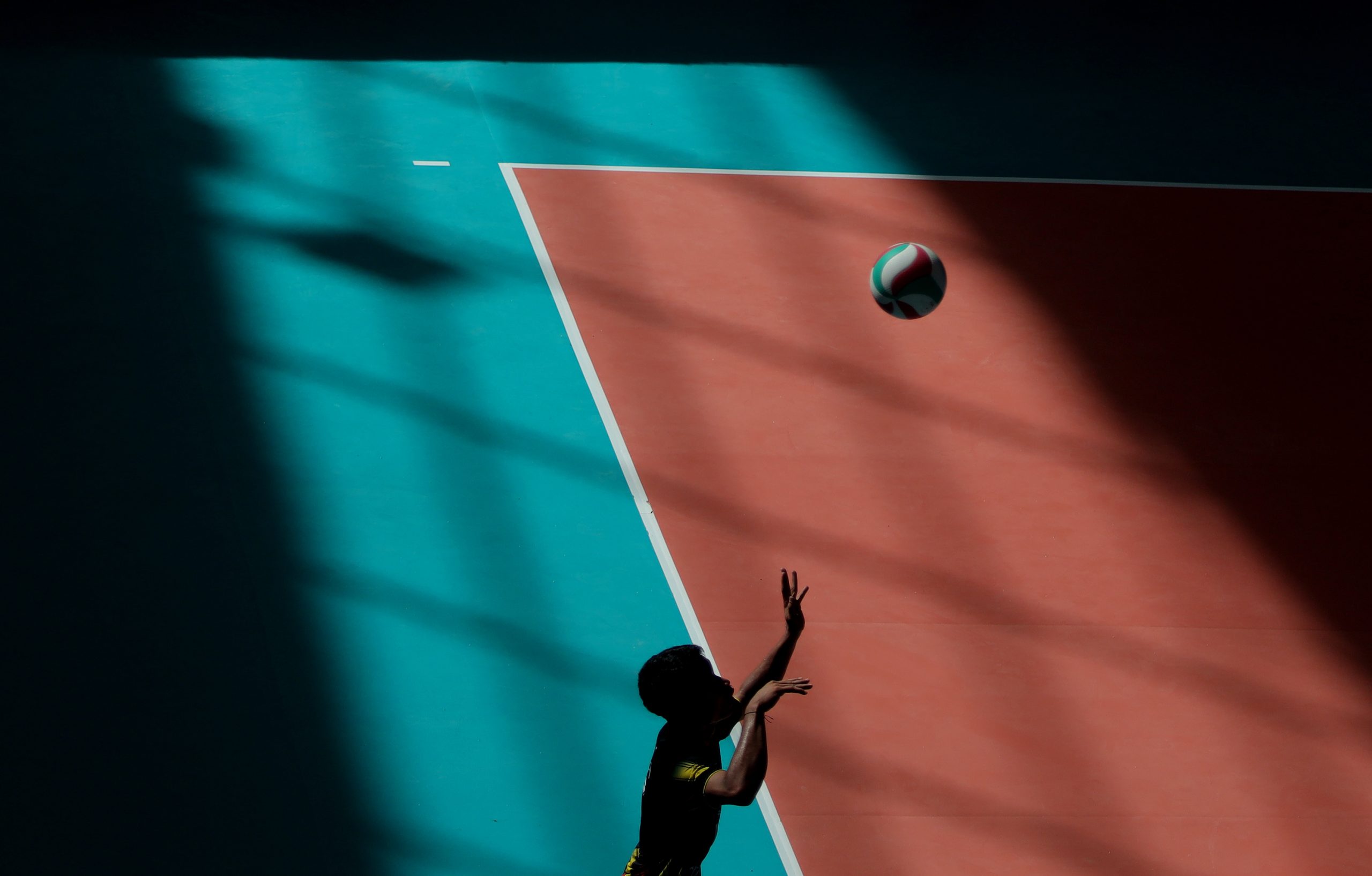 Incar 8 Besar, Tim Voli Putra Sumbar Menunggu Hasil Lawan Jatim