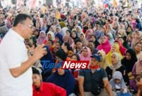 Tanda Kemenangan Asri Ludin Dan Lom Lom Suwondo Jadi Bupati Dan Waki Bupati Deli Serdang Di Pancur Batu