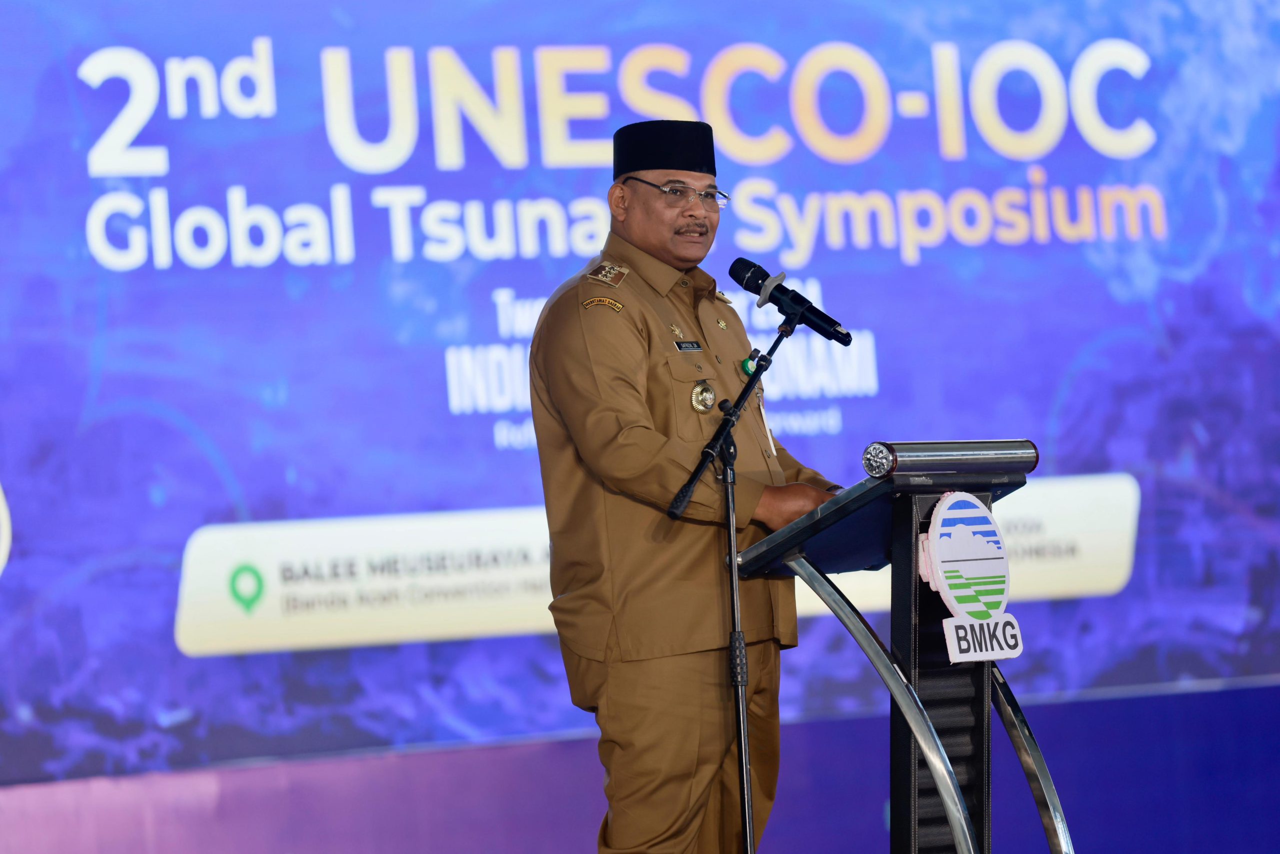 Pj Gubernur Safrizal Ajak Dunia Perkuat Peringatan Dini Tsunami dalam Simposium UNESCO