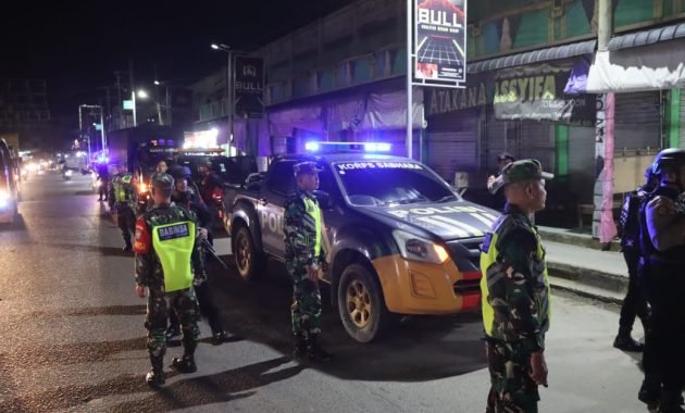 Polres Aceh Tamiang Gelar Patroli Skala Besar untuk Jaga Kondusifitas Jelang Hari PemilihanPolres Aceh Tamiang Gelar Patroli Skala Besar untuk Jaga Kondusifitas Jelang Hari Pemilihan