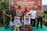 Dirreskrimsus Polda Aceh bersama Kapolres Tinjau Pengamanan TPS pada Hari Pemilihan di Tamiang