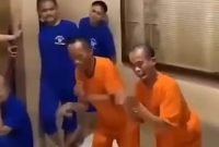 Gunawan Sadbor, Tersangka Kasus Promosi Judi Online, Hibur Penghuni Penjara dengan Joget “Ayam Patuk”