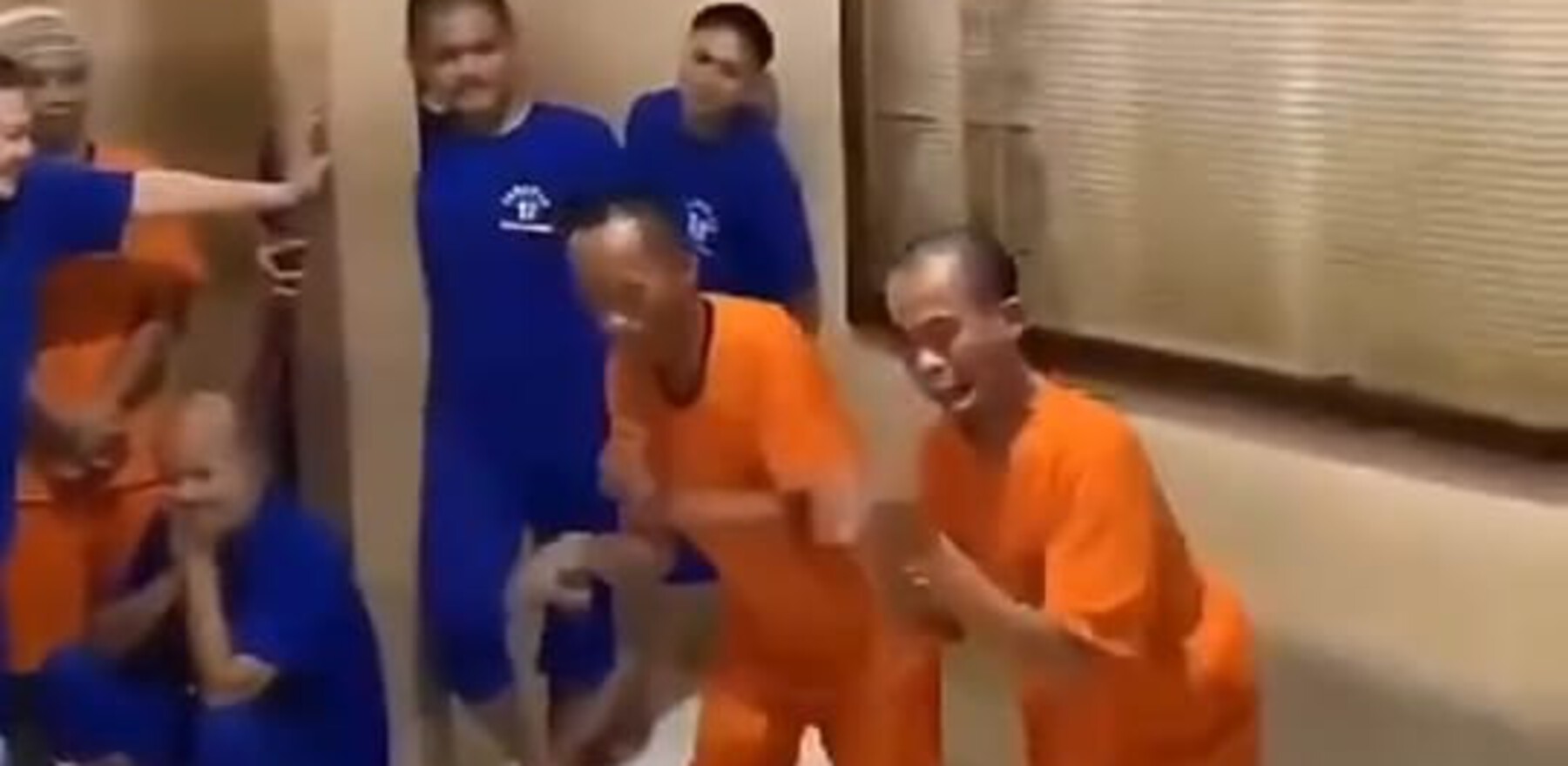 Gunawan Sadbor, Tersangka Kasus Promosi Judi Online, Hibur Penghuni Penjara dengan Joget “Ayam Patuk”