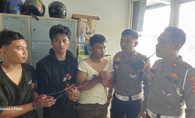 Aksi Heroik Personel Satlantas Polrestabes Medan Tangkap Maling Sepeda Motor di Tengah Jalan Raya
