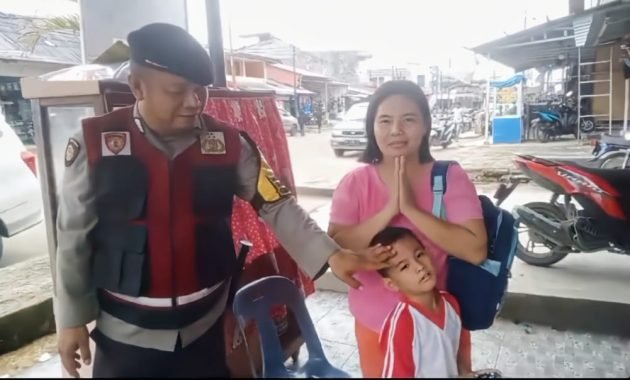 Bripka Andi Pertemukan Kembali Bocah 5 Tahun yang Tersesat Bertemu Keluarga