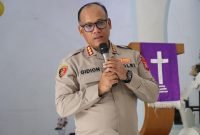 Gelar Minggu Kasih, Kapolrestabes Medan Kembali Beri Bantuan Sembako dan Layanan Kesehatan Gratis ke Jemaat