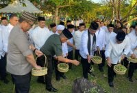 Refleksi 20 Tahun Tsunami: Kapolda Aceh dan Forkopimda Ziarah di Kuburan Massal Ulee Lheue