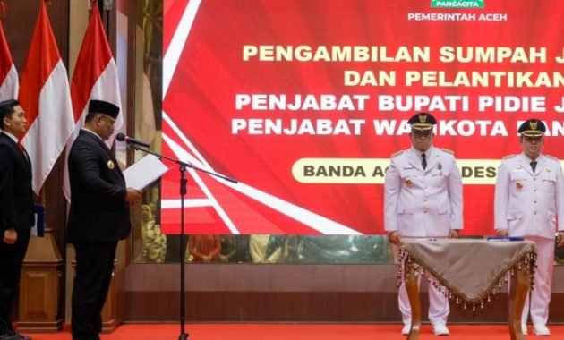 Pj Gubernur Safrizal Lantik Pj Bupati Pijay dan Pj Wali Kota Banda Aceh
