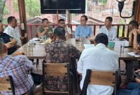 Dek Fadh Center Gelar Rapat Konsolidasi Pasca Kemenangan Pilkada Aceh 2024
