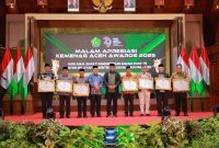 Pemerintah Kabupaten Aceh Barat Menerima Penghargaan Kemenag Ri