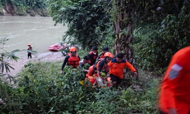 Dua Karyawan Hanyut di Sungai Wampu, Basarnas Medan Lakukan Pencarian Intensif