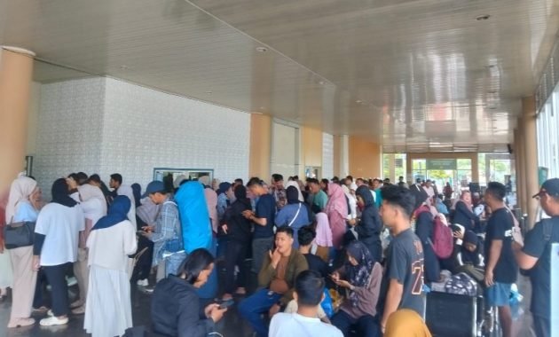 Pelayanan ASDP di Sabang Dikeluhkan, Penumpang Terhambat Saat Libur Panjang