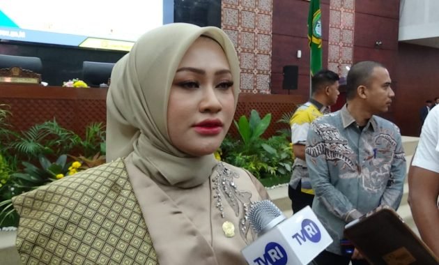 Erni Ariyanti Resmi Dilantik sebagai Ketua DPRD Sumut, Siap Hadapi Tantangan Baru