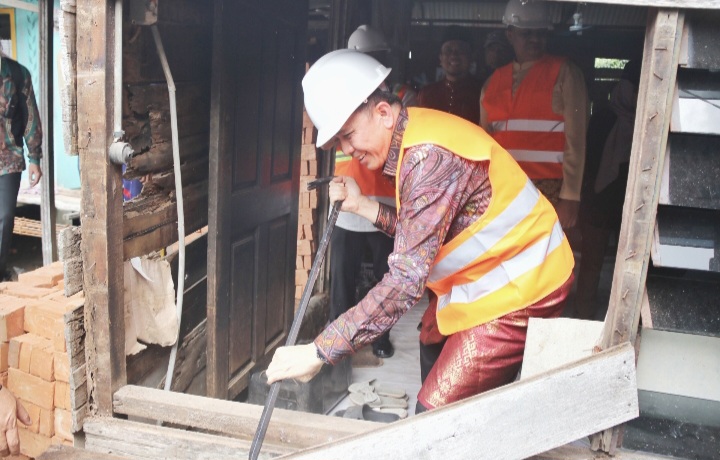 Percepat Realisasi Program Tiga Juta Rumah Pj Gubernur Fatoni Minta Hal Ini pada Bupati dan Walikota