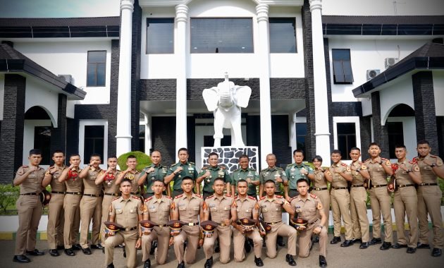 Pangdam Iskandar Muda beri Motivasi Kepada Taruna Akademi Militer Asal Aceh