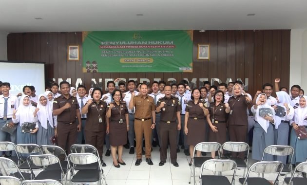 Luhkum di SMA N 3 Medan, Kejati Sumut Ajak Siswa Jauhi Narkoba dan Bijak Bermedia Sosial