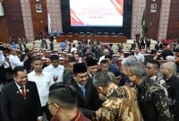 Pj Gubernur Sumut Agus Fatoni Hadiri Rapat Paripurna DPRD Penetapan Paslon Gubernur dan Wagub Terpilih Sumut Hasil Pilkada 2024