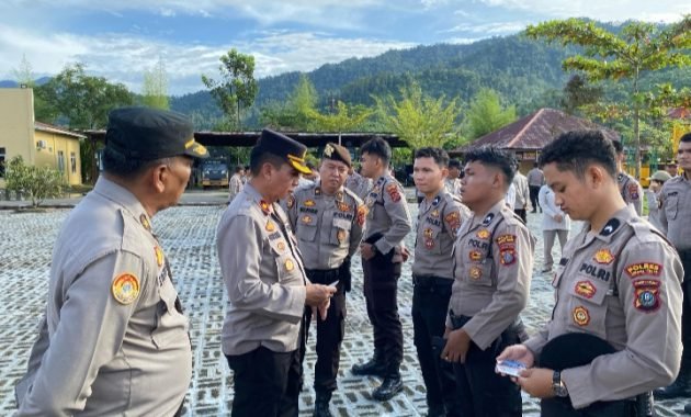 Antisipasi Pelanggaran Disiplin, Propam Polres Tapteng Lakukan Pemeriksaan