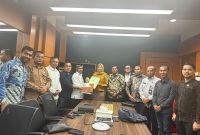Komisi I DPRA Perjuangkan Nasib Pegawai Honorer R2/R3 Aceh ke Kemenpan RB