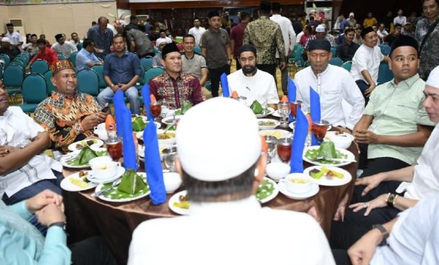 Gubernur-Wakil Gubernur Aceh Gelar Buka Puasa Bersama: Perkuat Silaturahmi dan Soliditas Koalisi