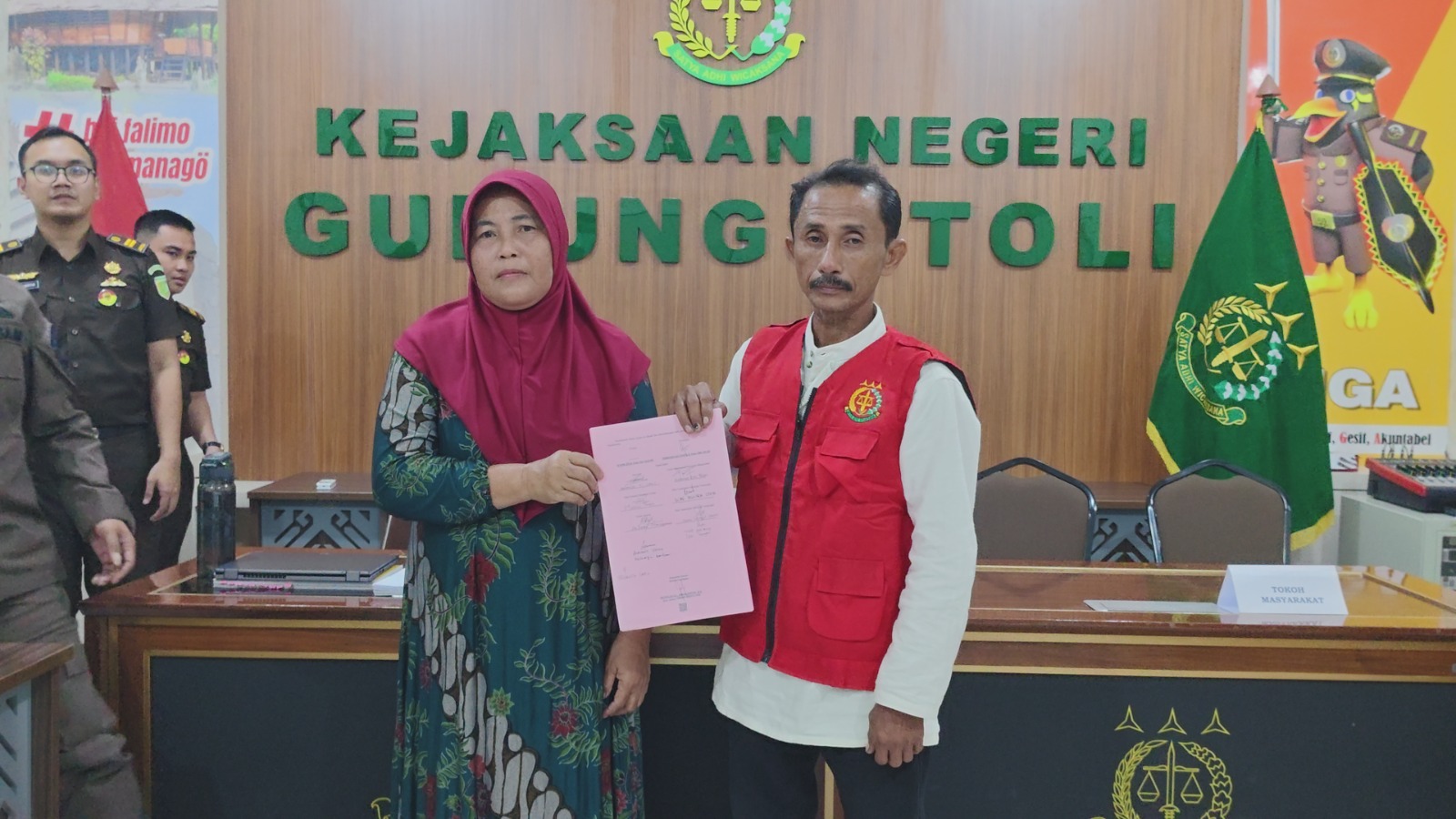 Korban Memaafkan Tersangka Yang Menganiayanya, Kejati Sumut Selesaikan Perkaranya dengan Pendekatan Humanis