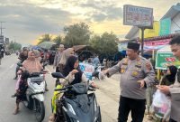 Polres Padang Lawas Bagikan Takjil Gratis, Wujud Kepedulian dan Pendekatan Humanis di Bulan Ramadhan