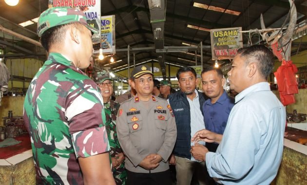 Kapolres Sergai Bersama Forkopimda Sidak Pasar Jelang Idul Fitri 1446 H, Pastikan Stok dan Harga Stabil
