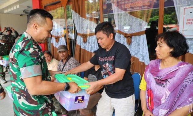 Pangdam I/BB Tinjau Lokasi Banjir di Parapat, Pastikan Penanganan Cepat dan Salurkan Bantuan