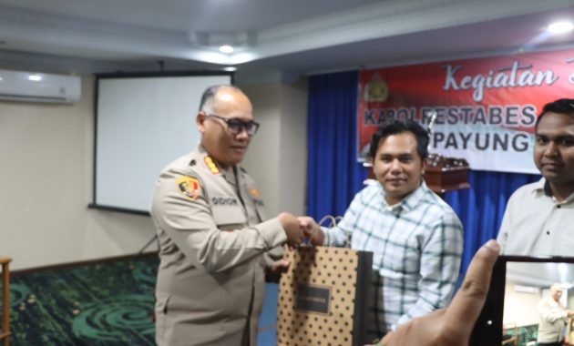 Kapolrestabes Medan Gelar Bukber dengan Mahasiswa, Pererat Sinergitas di Bulan Ramadan